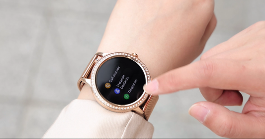 Women's sports smart watch, a great tool for documenting your life