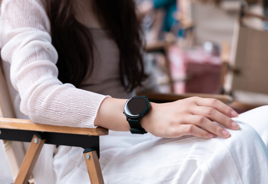 EIGIIS G28 Smart Watch Display| Provides Functionality For Your Workouts and Daily Fitness Tasks