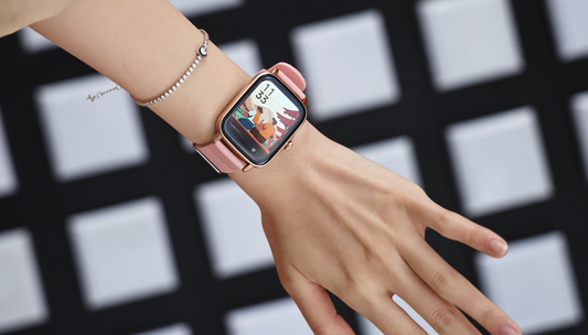 EIGIIS KT58 smart watch with model real shot display, the best smart watch for women